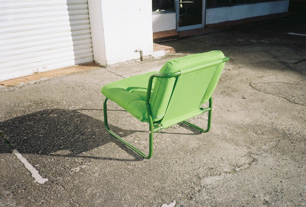 PSU-LC001_Green pipe leg lounge chair