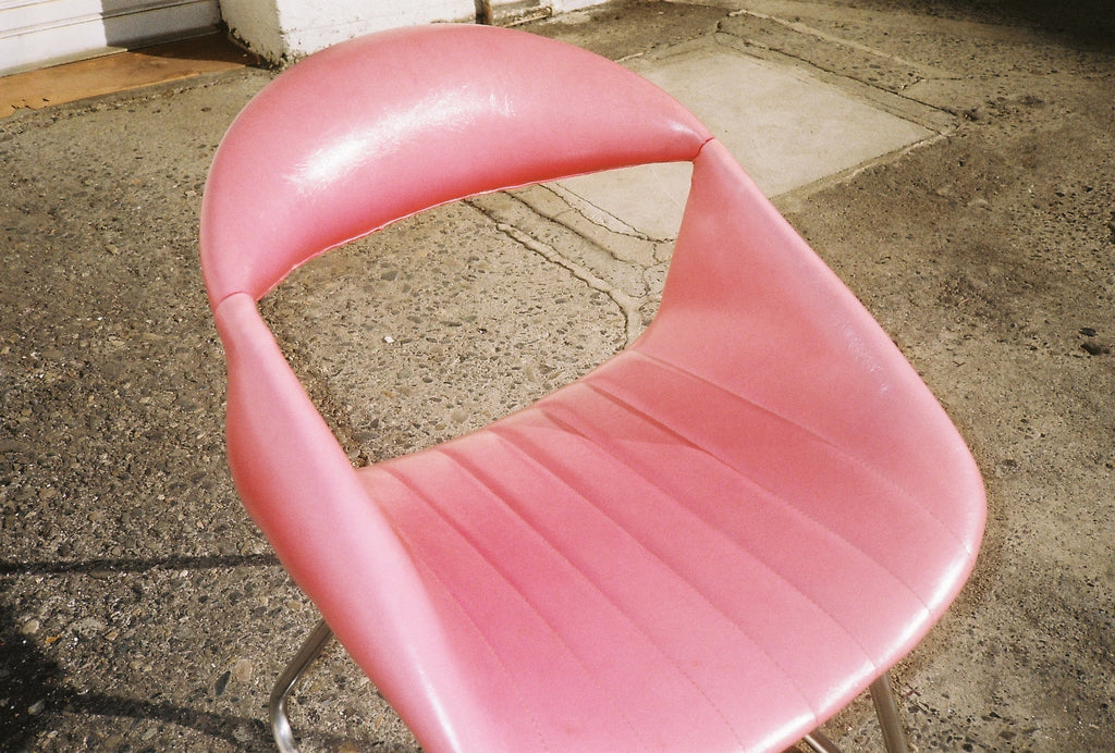 PSU-LC002_Pink lounge chair