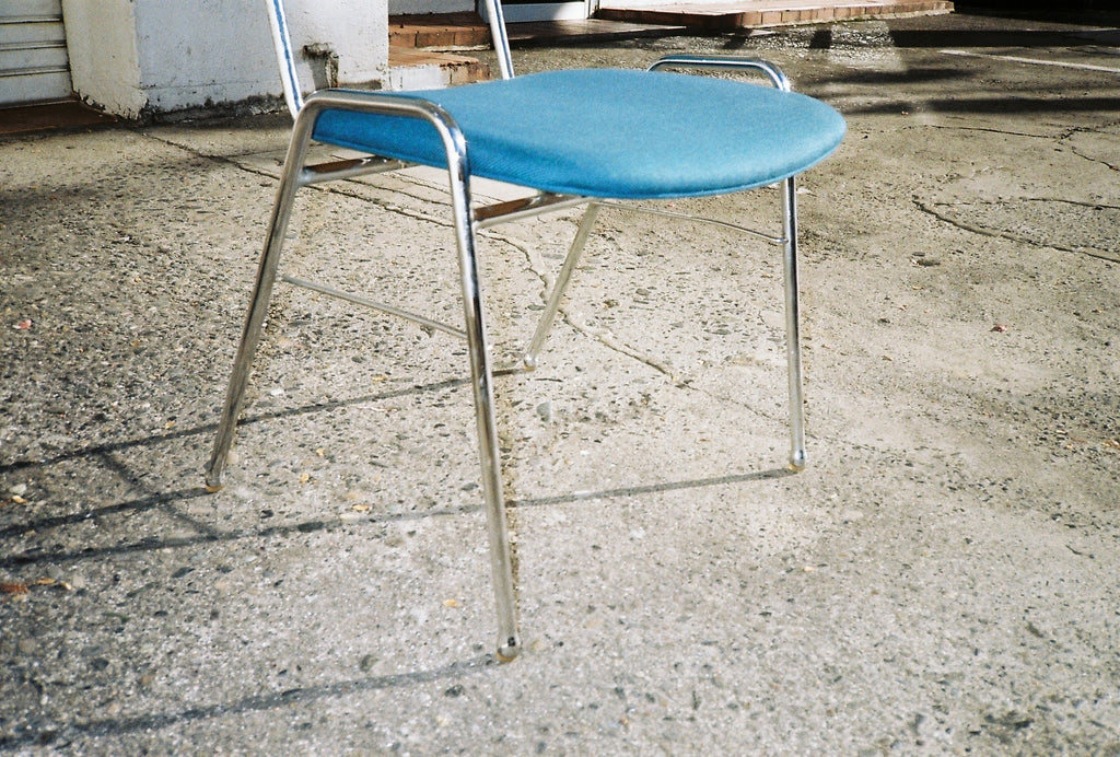 PSU-CH009_Fabric and plywood stacking chair