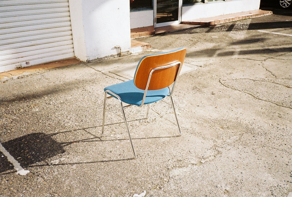 PSU-CH009_Fabric and plywood stacking chair