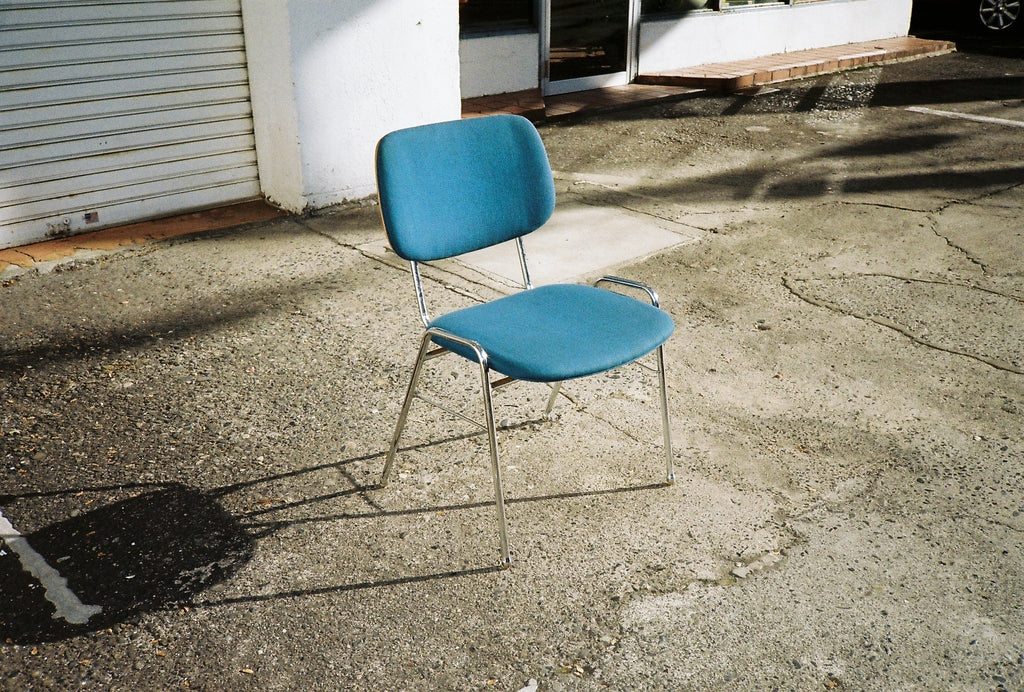PSU-CH009_Fabric and plywood stacking chair