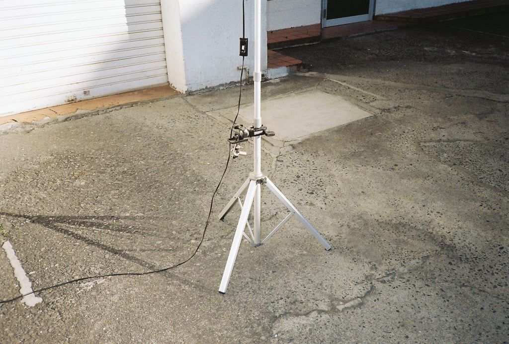 PSU-LG003_Tripod stand light