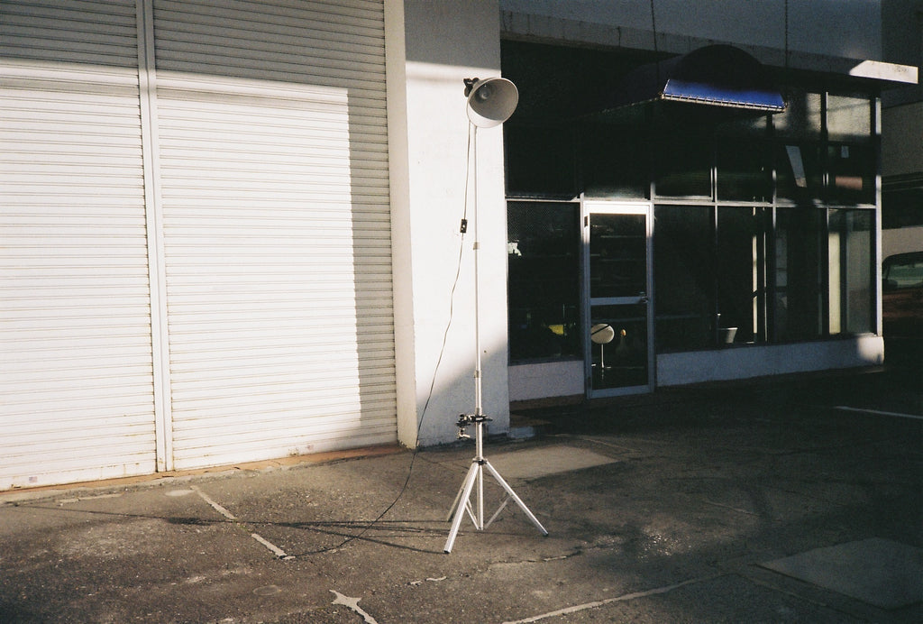 PSU-LG003_Tripod stand light